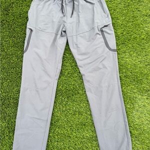 Under Armor Men's Light Gray Joggers size L